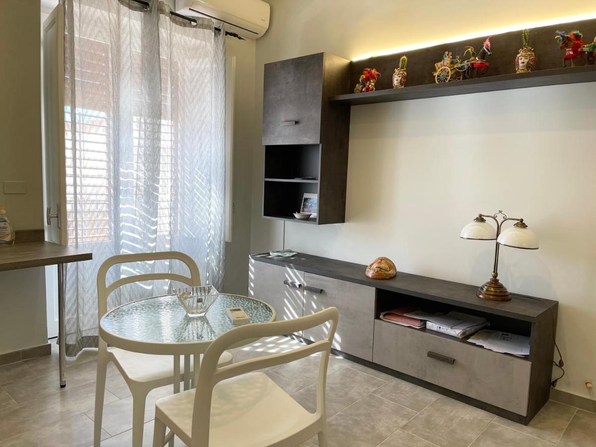 B&B Antichi Cortili Termini Imerese Exteriör bild