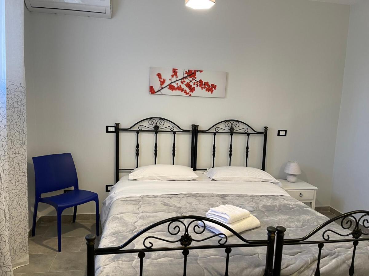 B&B Antichi Cortili Termini Imerese Exteriör bild